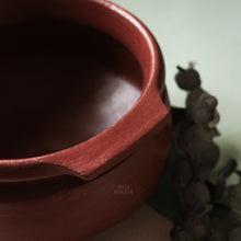 Load image into Gallery viewer, Clay Curry Pot from Green Heirloom
