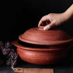 Clay Urali Pot with the lid