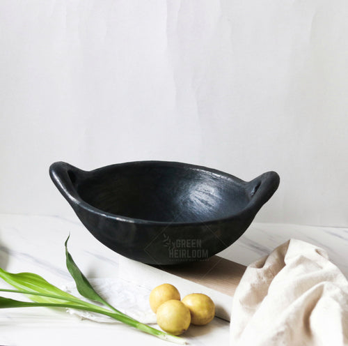 Buy High Grade Cast Iron Paniyaram Pan Online - Greenheirloom –  Greenheirloom (Unit of Curated Products Private Limited)